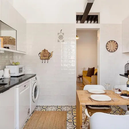 Graca Retreat | Spacious 2br In * Lissabon